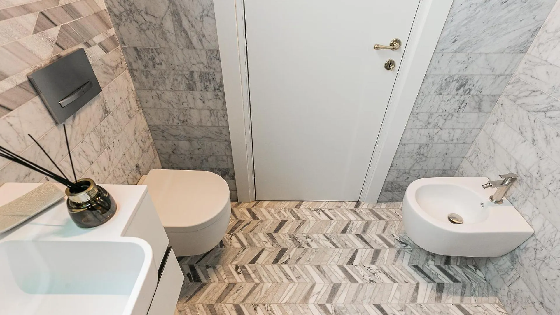 Dream Suites Milano Brisa Meravigli 0*, Mailand Italien